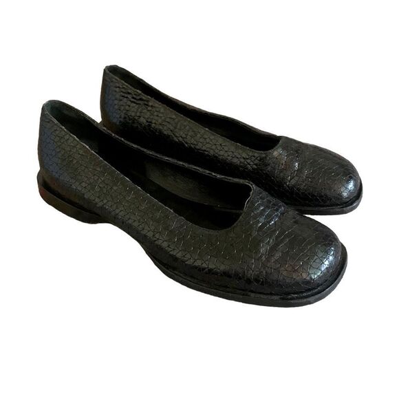 Joan & David Croc Embossed Leather Loafers - Picture 1 of 5